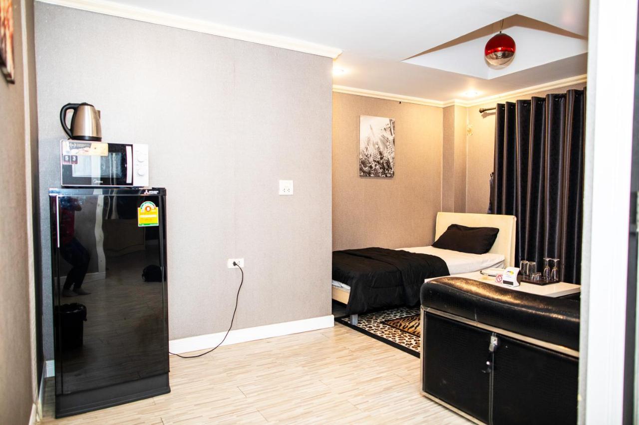 Merry Inn Suites Pattaya Exterior foto